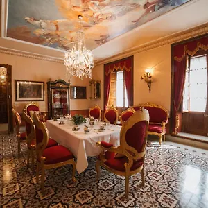 https://andalusian-palace.es-andalucia.com